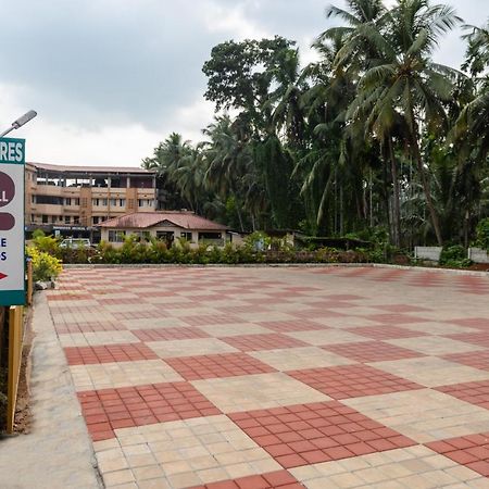Hotel Padival Grand - A Unit Of Mahaveer Ventures Puttur  Esterno foto